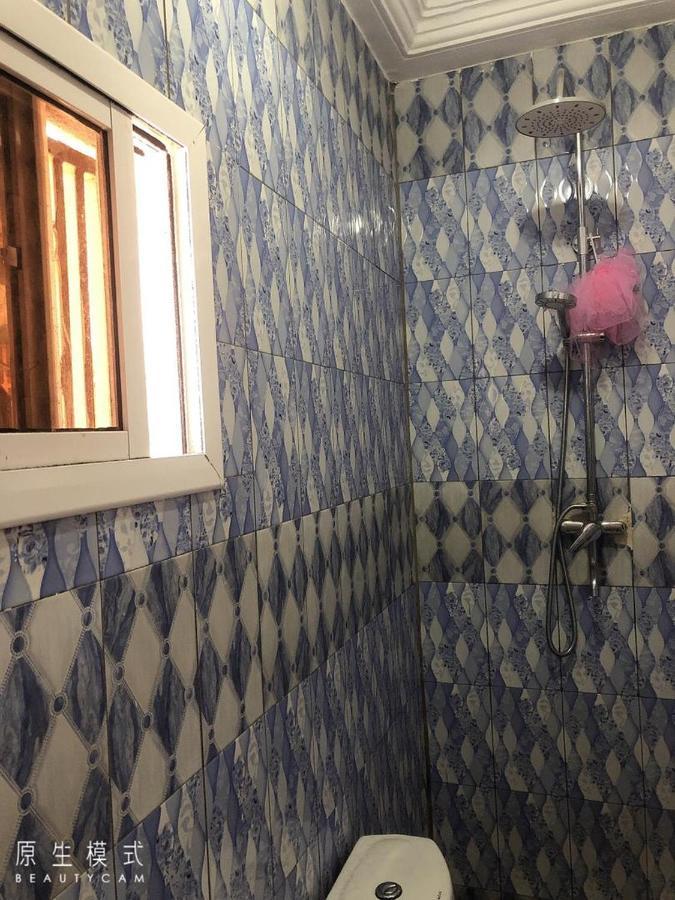 Awamuulamin Manneh Guest House Abuko Eksteriør billede