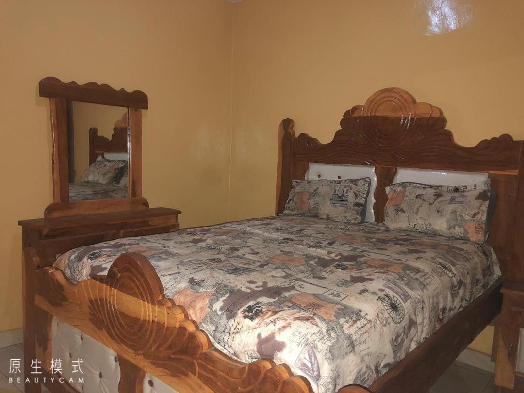 Awamuulamin Manneh Guest House Abuko Eksteriør billede